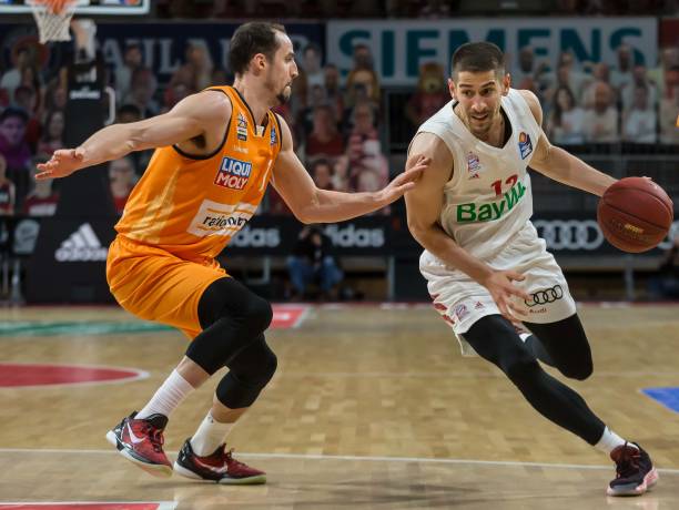 卡卢卢的破 卡卢卢的破