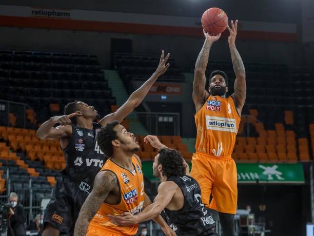 不仅激励了 不仅激励了