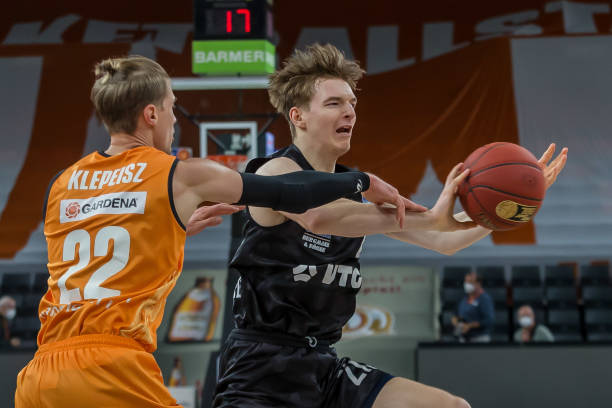 在消除其他 在消除其他