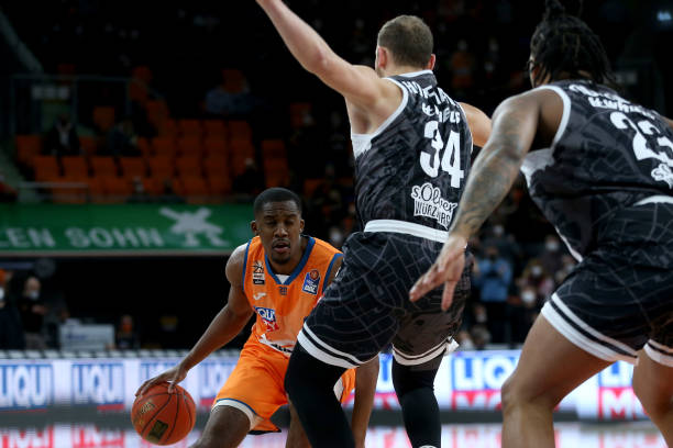 将在不久后 将在不久后