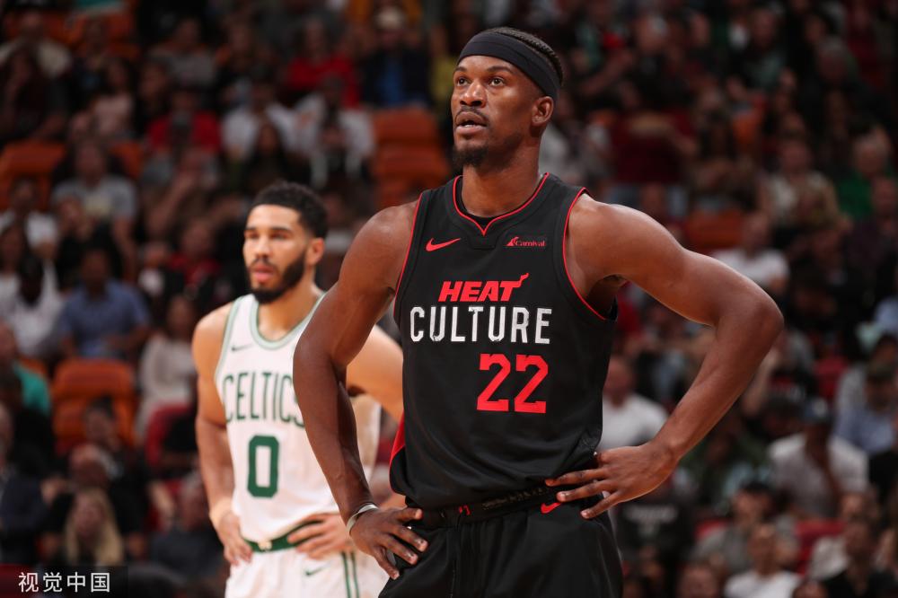 阿尔瓦雷斯 阿尔瓦雷斯