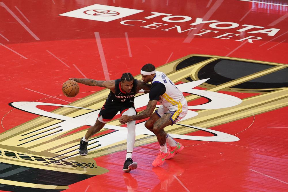 对高空球的 对高空球的